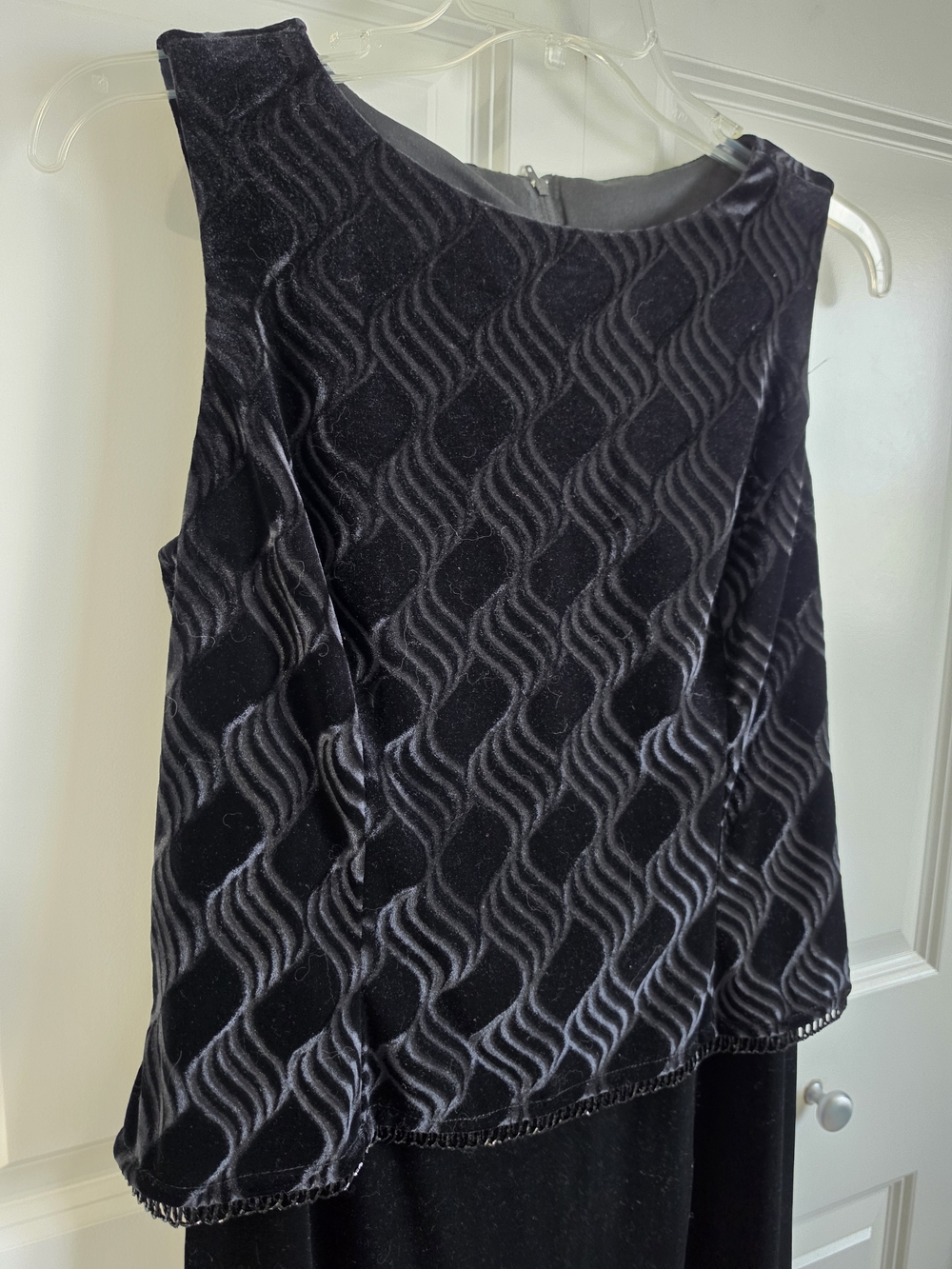 Scott McClintock Black 90's classic vintage Velvet Maxi floor length high neck